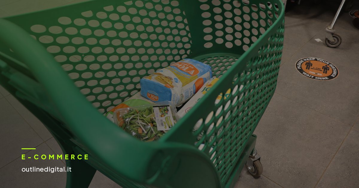 Carrello della spesa in un supermercato